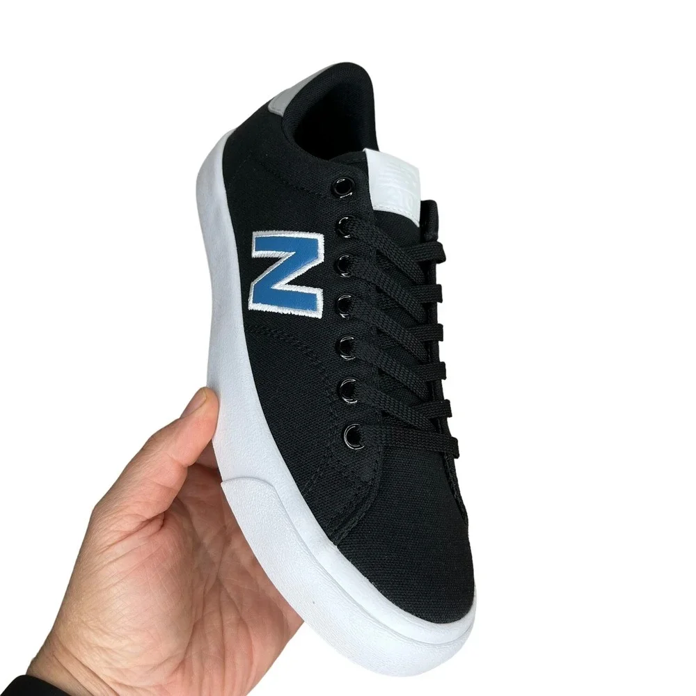 New Balance Youth Boys Girls Skate Sneakers Size 5.5 Black-Sky Blue Canvas Upper